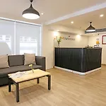 Oyo Townhouse 015 Lajpat Nagar
