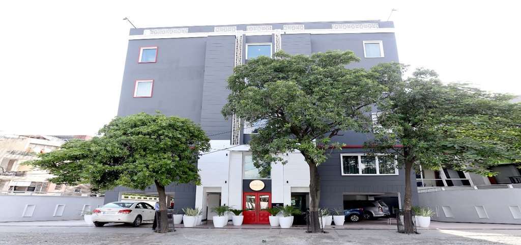 Oyo Townhouse 015 Lajpat Nagar Hotel New Delhi